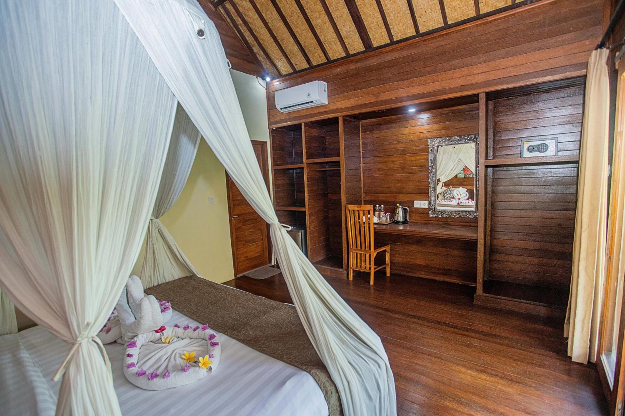 מלון D'Muncuk Huts Lembongan מראה חיצוני תמונה